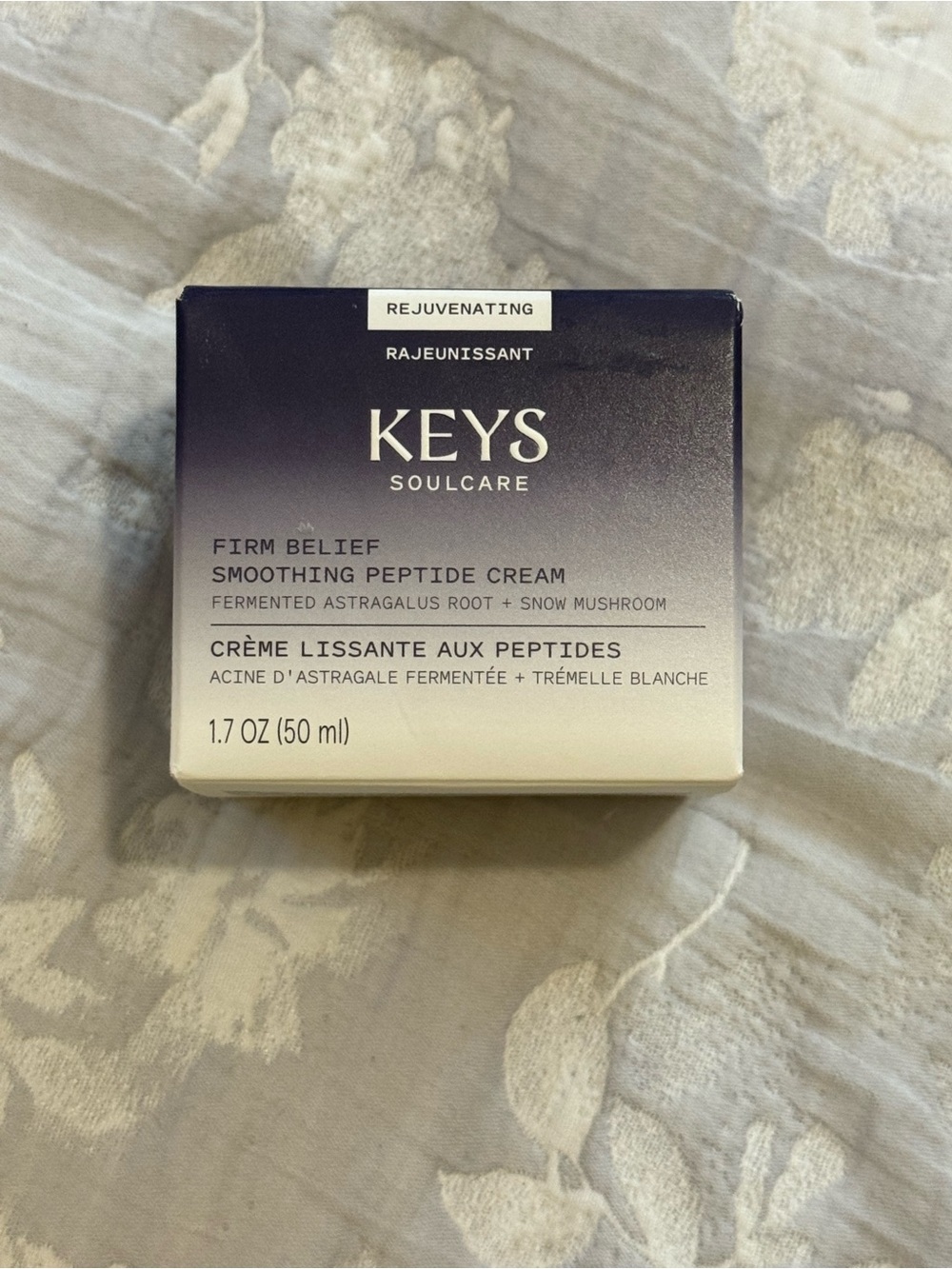 KEYS Soulcare Firm Belief Smoothing Peptide Cream - Gradient Purple/White